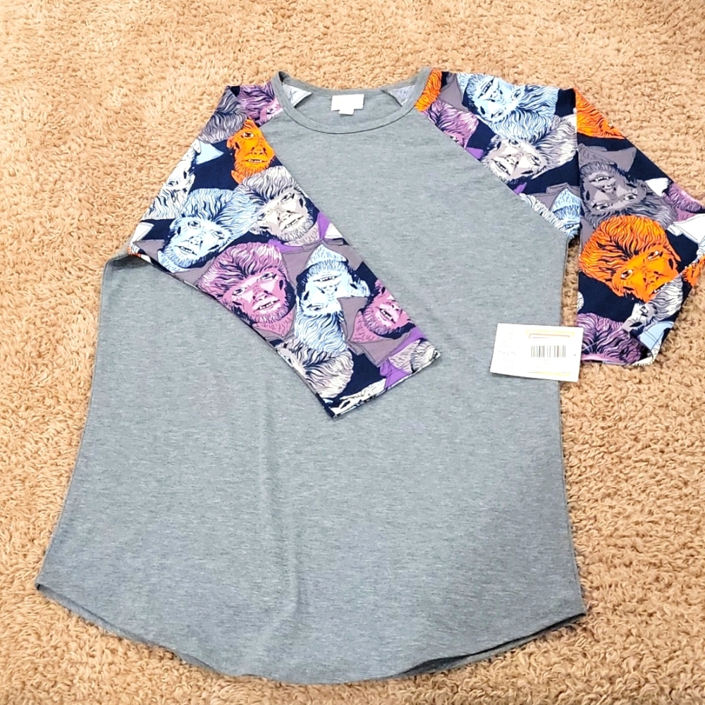 Lularoe Wolfman Werewolf Randy baseball style shirt